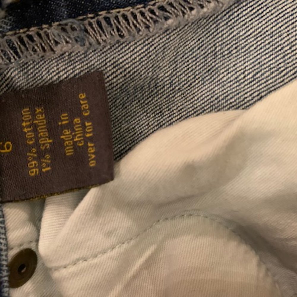 Outback Red Destructed Jeans - Picture 4 of 10